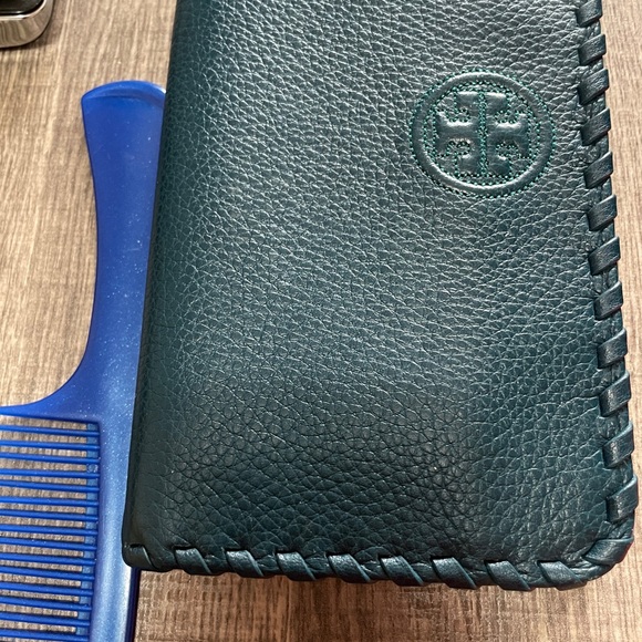 COPY - Tory burch marion multi gusset zip wallet - Picture 5 of 6